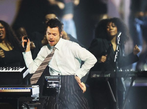 6 Musisi Ini Pernah Diserang Penonton saat Konser