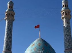 Iran Kibarkan Bendera Merah, Isyarat Balas Dendam ke AS-Israel
