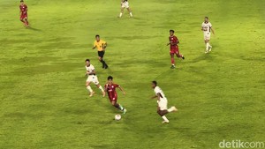 Persis Solo Taklukkan Persik 2-1, Laskar Sambernyawa Akhiri Rapor Merah