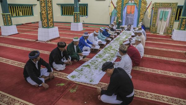 Melihat Tradisi Khataman Al-Quran di Masjid Kesultanan Ternate