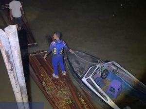 Polisi Bongkar Illegal Logging di Riau, 10 Rakit Kayu Diamankan