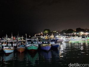 Cuaca Buruk, Pelayaran Ferry di NTT Ditunda hingga 5 Maret