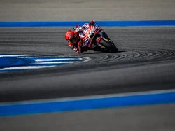 Bos Michelin Ungkap Penyebab Ban Motor Marquez Bocor, Dialami Martin Juga