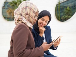 Ngabuburit Online Bisa Tetap Seru, Ada Peluang Dapat iPhone 17!