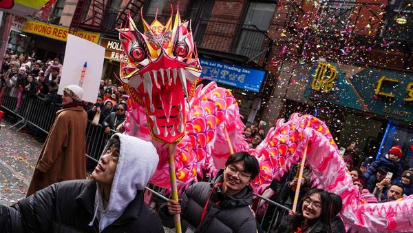 Parade Imlek Semarakkan Chinatown Manhattan