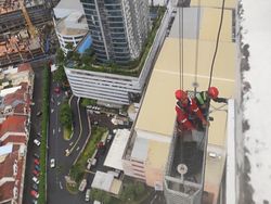 Pekerja Apartemen di Surabaya yang Tewas Sempat Tergantung 15 Menit