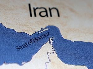 Bukan Hanya Iran, Selat Hormuz Berbatasan dengan Dua Negara Ini