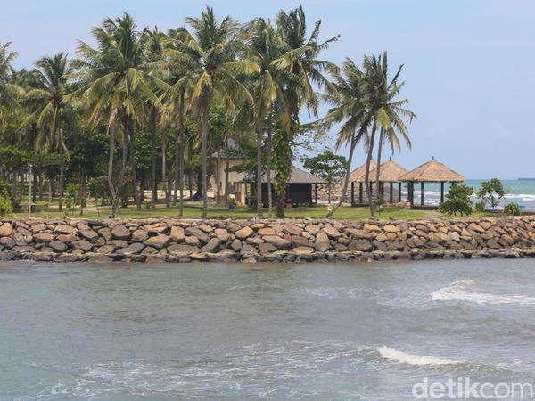 Serunya Liburan di Tanjung Lesung! Surga Watersport dan Konservasi Penyu dalam Satu Kawasan