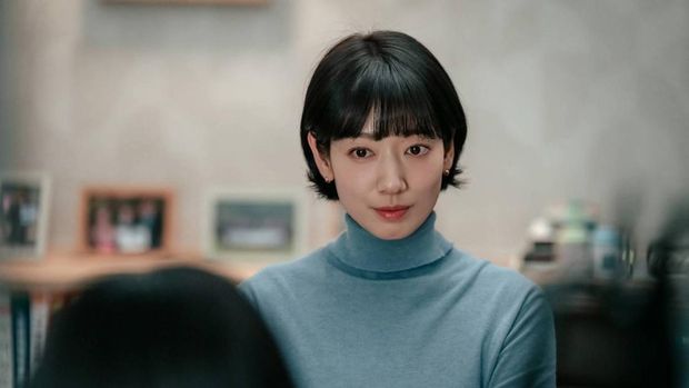 Undercover Miss Hong