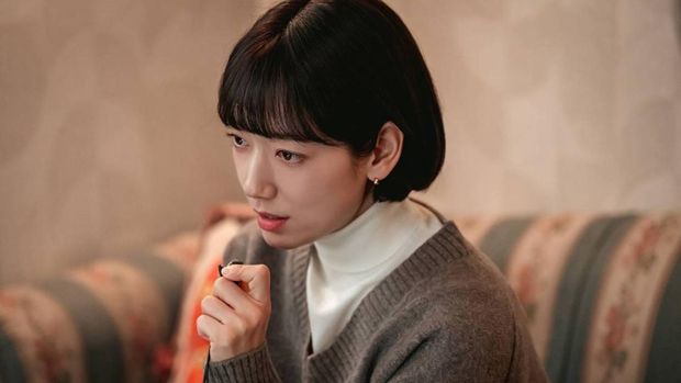 Undercover Miss Hong