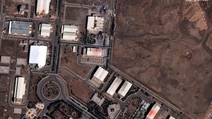 AS dan Israel Serang Fasilitas Nuklir Natanz Iran