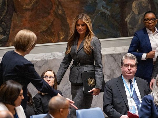 Foto: Gaya Melania Trump Pimpin Rapat Dewan Keamanan PBB saat AS Serang Iran