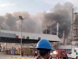 Iran Tuduh Israel Serang Fasilitas Minyak Aramco Arab Saudi