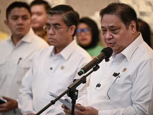 THR Cair, Duit Rp 179 T Bakal Beredar Saat Lebaran