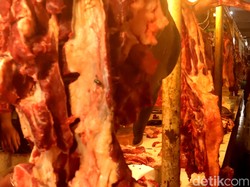 Daging Sapi di Bandung Rp160 Ribu per Kilo, Bapanas Ungkap Penyebabnya