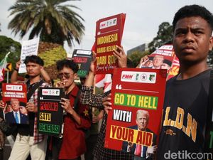 Mahasiswa Geruduk Kedubes AS, Desak Indonesia Keluar dari Board of Peace