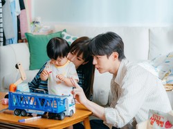 Cara Cast Drakor Our Universe Chilling Abis Sibuk Seharian