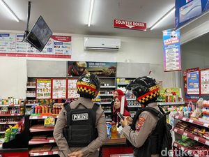 Polwan Jenggala Presisi Patroli Ramadhan di Pusat Keramaian Sidoarjo