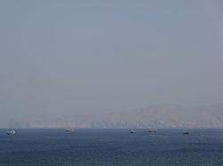 Peringatan Keras Iran untuk Kapal Musuh yang Nekat Lintasi Selat Hormuz