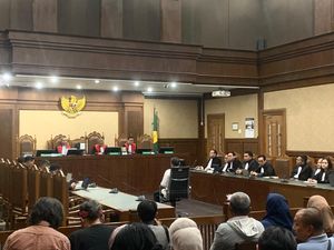 Eks Bos Wilmar Terbukti Bersalah di Kasus Suap Hakim, Lolos dari Kasus TPPU