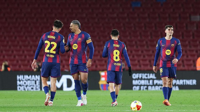 BARCELONA, SPAIN - MARCH 03: Marc Bernal of FC Barcelona celebrates after scoring a goal during the Spanish Cup, Copa del Rey, Semifinal Second-Leg match between FC Barcelona and Atletico de Madrid at Spotify Camp Nou stadium on March 03, 2026 in Bar
