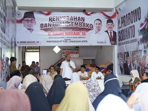 Andre Rosiade Bagikan 3.000 Paket Sembako di Lima Puluh Kota Sumbar