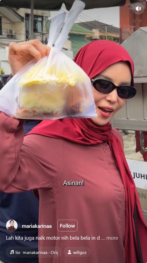 Chef Willgoz bersama istri berbagi momen seru war takjil