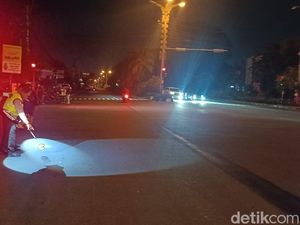 Tabrakan Maut di Simpang 4 Pesanggaran, Pemotor Listrik Tewas-Mobil Kabur
