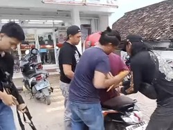 Kepala SPPG di Lampung Timur Ditangkap Polisi karena Culik-Cabuli Siswi SD