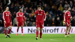 Liverpool, si Paling Sering Kalah di Injury Time