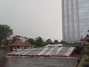 Tenda Nuzulul Quran di Kantor Pemkab Sukoharjo Roboh Disapu Angin