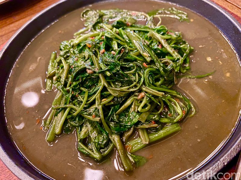 Paket Menu Iftar Komplit di Teras by Plataran