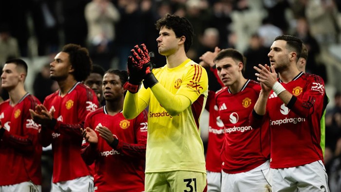Manchester United takluk di kandang Newcastle United 1-2. (Photo by Ash Donelon/Manchester United via Getty Images)