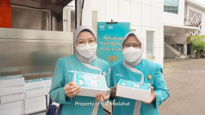 BSI Maslahat Bagikan 600 Paket Buka Puasa ke Rumah Sakit Bunda Alia