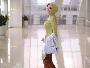 Momen Cecillia Gina Putri Limbad Diambil Sumpah Jadi Dokter Gigi