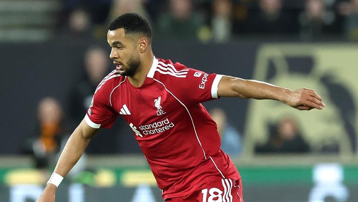 WOLVERHAMPTON, ENGLAND - MARCH 03:   Cody Gakpo of Liverpool runs with the ball during the Premier League match between Wolverhampton Wanderers and Liverpool at Molineux on March 03, 2026 in Wolverhampton, England. (Photo by David Rogers/Getty Images