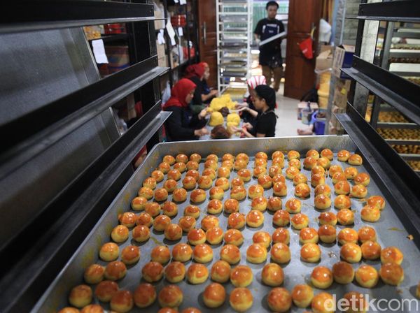 Jelang Lebaran, Pesanan Kue Kering di Tangerang Meningkat