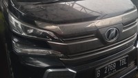 Lelang Toyota Vellfire Mulai Rp 100 Jutaan Tanpa STNK-BPKB, Minat?