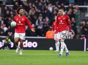 Man United Keok dari Newcastle, Malacia Dirujak Habis di Medsos