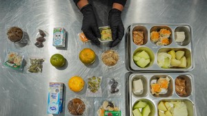 BGN Klaim 65 Persen Warga Indonesia Perlu MBG