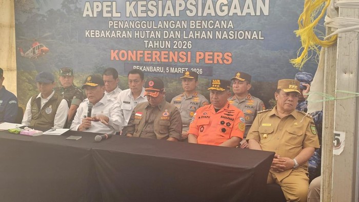 Apel Siaga Karhutla Riau: Menko Polkam Tegaskan Perlindungan Alam