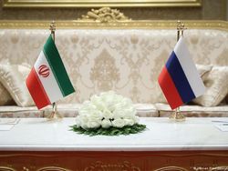 Rusia Diduga Bantu Iran Lewat Info Intelijen untuk Serang Militer AS