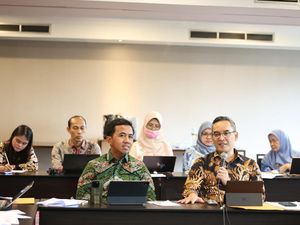 Kemdiktisaintek Siapkan Skema Baru, WNA Bisa Urus Visa Kuliah Sendiri