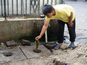 BTID Serahkan 10 Teba Modern untuk Pedagang Pasar Serangan