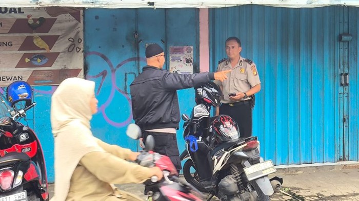 Pria Onani di Petshop Depok Viral, Warga dan Penjaga Toko Resah