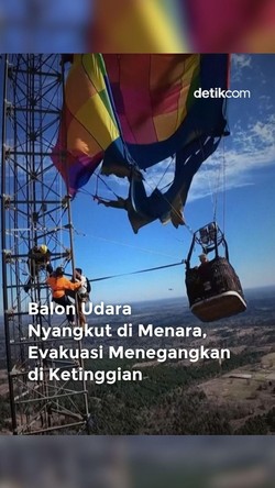 Video Menegangkan Proses Evakuasi Balon Udara Nyangkut di Menara