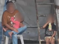 Wanita Diduga ODGJ di Mamuju Gendong Bayi-Ngelem Bareng Anak Usia 5 Tahun