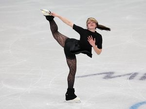 Makin Terkenal, Gaya Alysa Liu Dipoles Desainer Kostum Marty Supreme