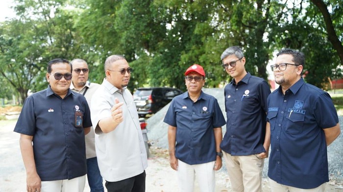 Wakil Ketua DPR RI Cek Fasilitas PT Semen Padang