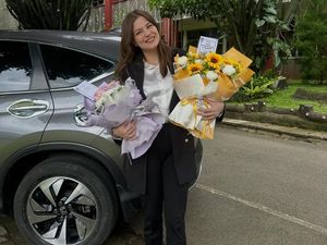 Berkah Ramadan, Andrea Henriette Raih Gelar S2 Hukum